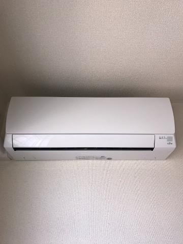 ピアチェーレの設備|西洋室エアコン