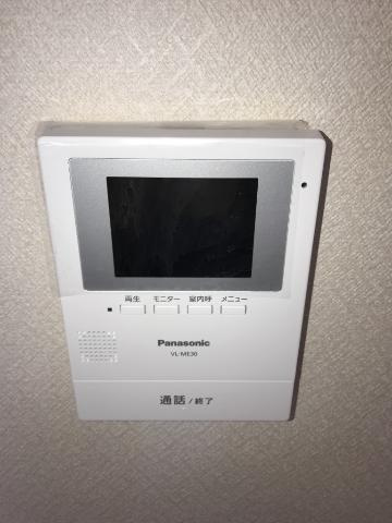 ピアチェーレのセキュリティ|カメラ付インターホン