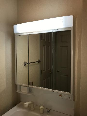 ピアチェーレの洗面所|洗面ミラーキャビネット