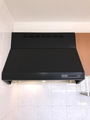 ピアチェーレのキッチン|キッチン換気扇