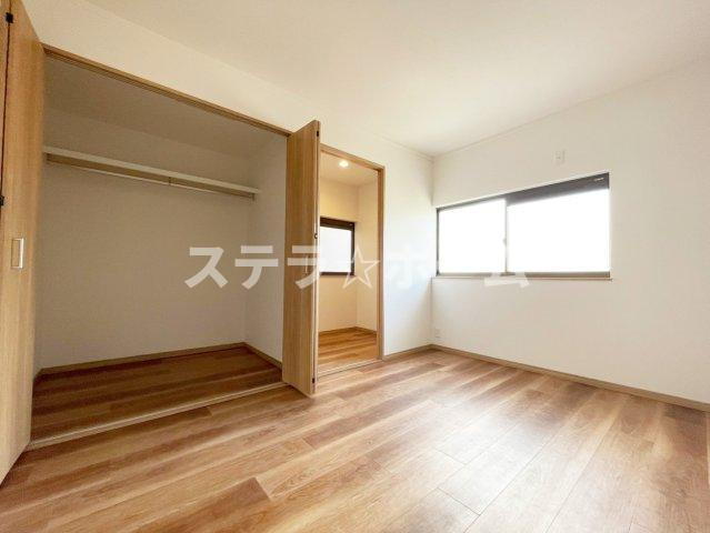 千里山東1 中古戸建の洋室|きれいな洋室です