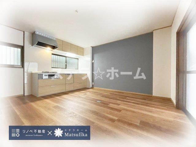 千里山東1 中古戸建の居間・リビング|リビングです