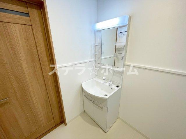 千里山東1 中古戸建の独立洗面台|独立洗面台、朝の身支度には欠かせません