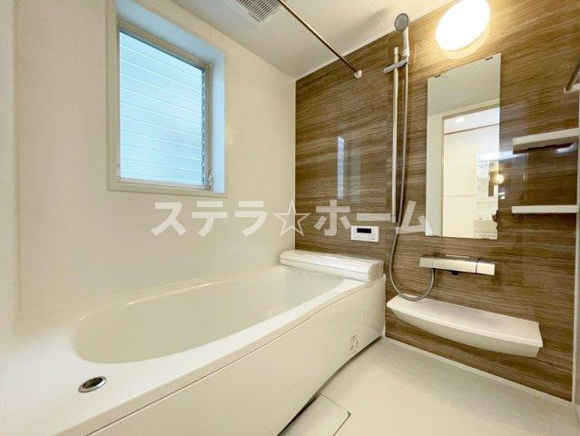 千里山東1 中古戸建の浴室|きれいなお風呂です