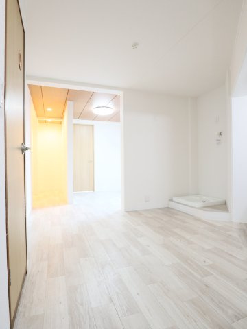 清和マンションの内装