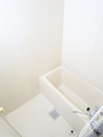清和マンションの浴室