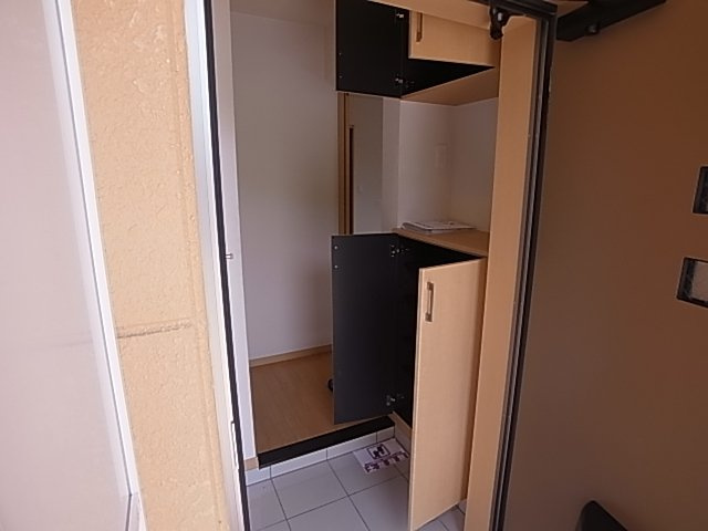 神戸市兵庫区平野町字天王谷奥東服のアパート