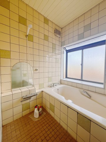 【中古戸建】高崎市藤塚町の浴室|■浴室