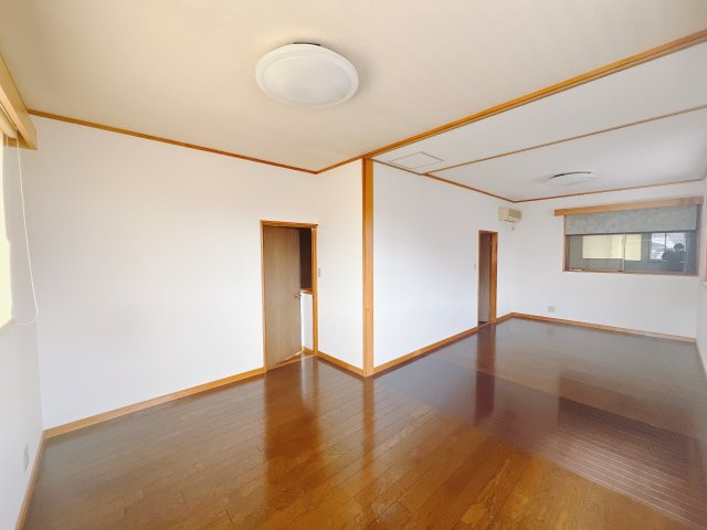 【中古戸建】高崎市藤塚町の洋室|■2階洋室
