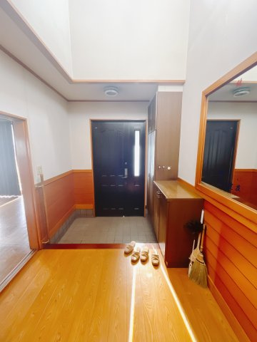 【中古戸建】高崎市藤塚町の玄関|■玄関