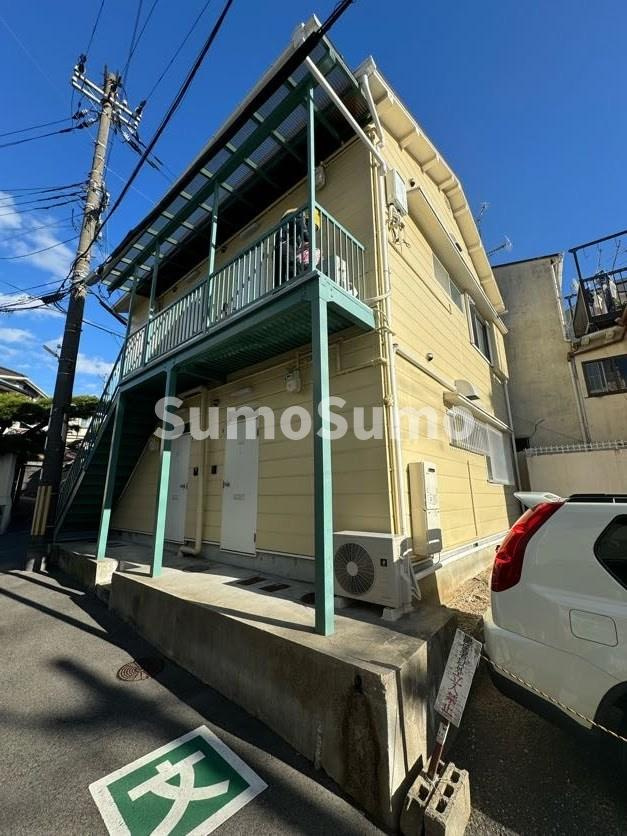 須磨寺ハイツの外観