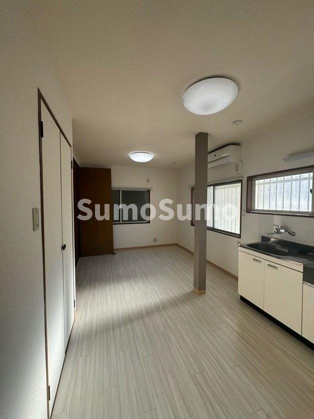 須磨寺ハイツの居間・リビング