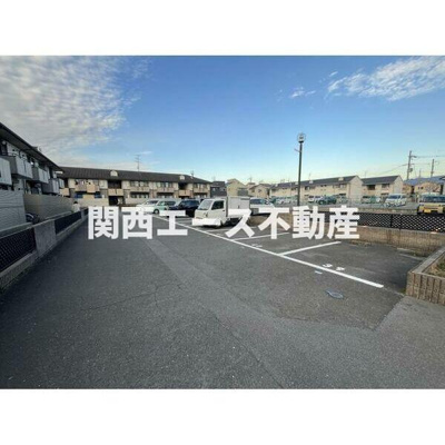 【駐車場】 | ニューリバーサイド八尾南D