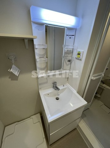 ブランテール深江橋の独立洗面台