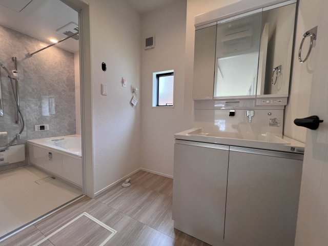 【洗面所】 | 香美市土佐山田町百石町１丁目/１号棟