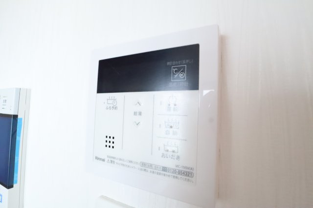 大阪市都島区都島本通４丁目の賃貸マンションのエントランス