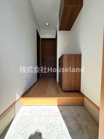 Solis上町の玄関