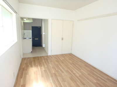 【洋室】 | シェイディハイツ