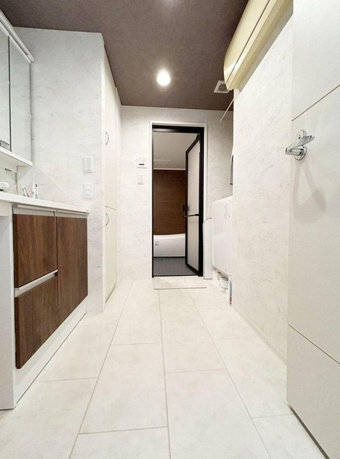 【独立洗面台】