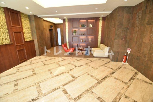 エスリード難波ザ・ゲートのエントランス