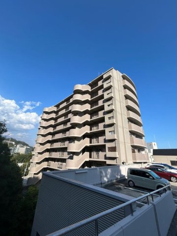 デメテル高取台の外観