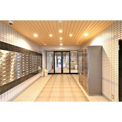 【ロビー】 | シティアリーナ阿波座西 | 清潔なロビーです