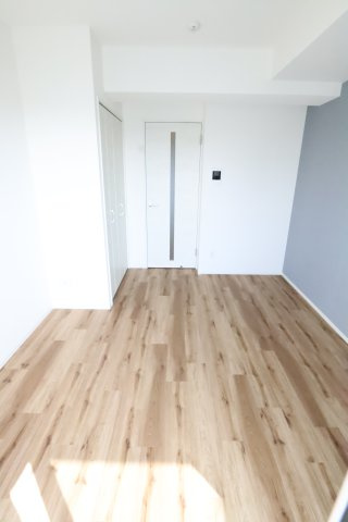 大阪市旭区赤川２丁目の賃貸マンションの居間・リビング
