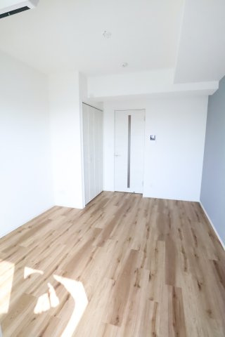 大阪市旭区赤川２丁目の賃貸マンションの寝室