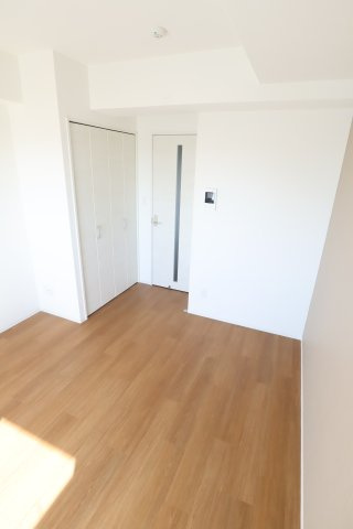 大阪市旭区赤川２丁目の賃貸マンションの居間・リビング