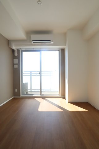 大阪市旭区赤川２丁目の賃貸マンションの寝室