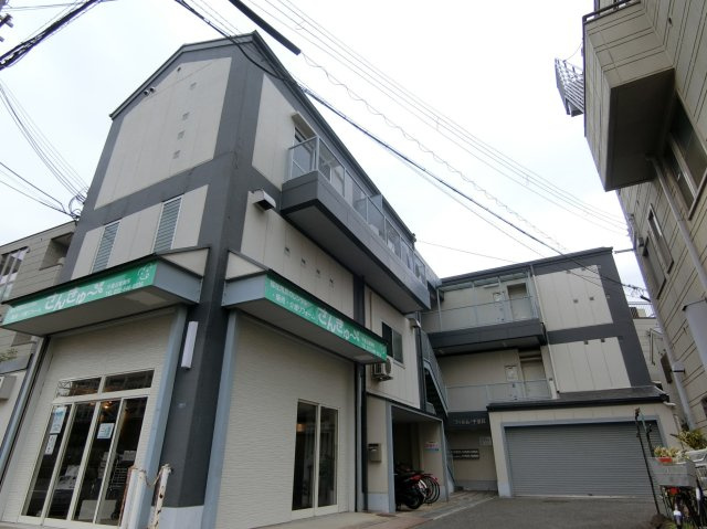 フォルム千里丘の外観