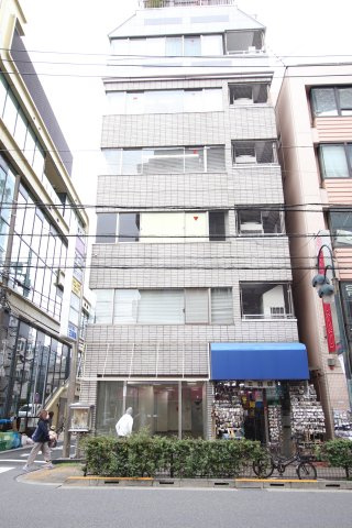 桂ビルの外観