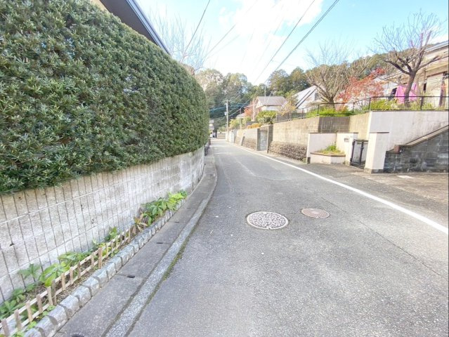 太宰府市観世音寺６丁目　土地の前面道路含む現地写真|前面道路含む現地写真です