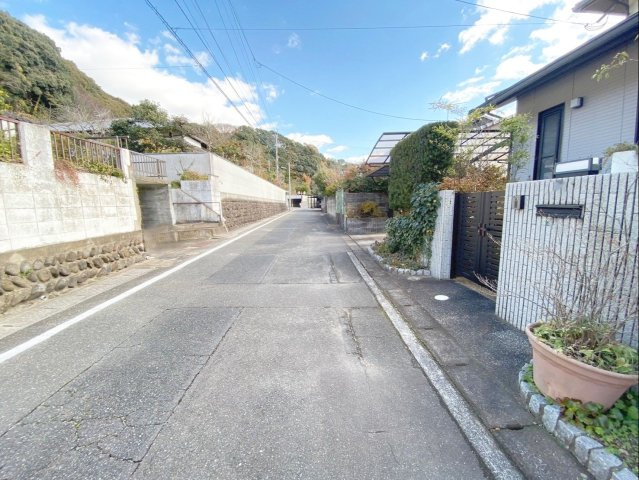 太宰府市観世音寺６丁目　土地の外観|前面道路含む現地写真です