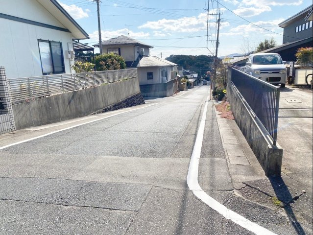 太宰府市観世音寺６丁目　土地の前面道路含む現地写真|周辺道路の様子です！