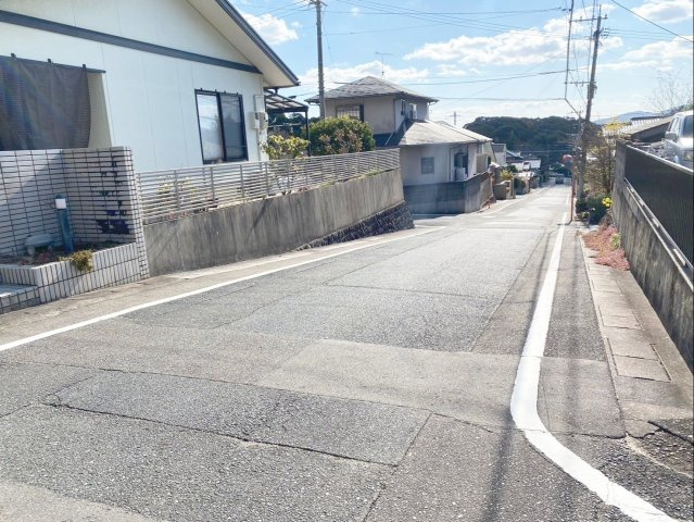 太宰府市観世音寺６丁目　土地の前面道路含む現地写真|周辺道路の様子です！