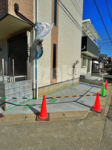 Lulu Laule'a (ルル ラウレア）の駐車場