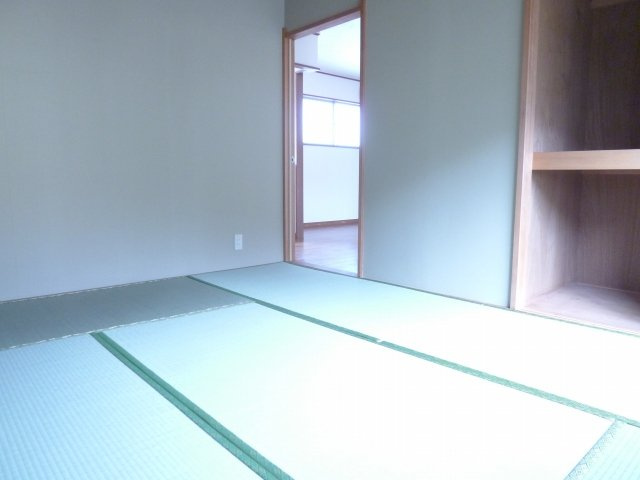 シティハイツ今成の寝室