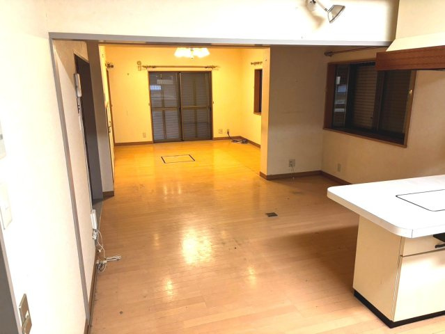 堺市南区庭代台4丁　戸建ての居間・リビング|約20帖LDKの