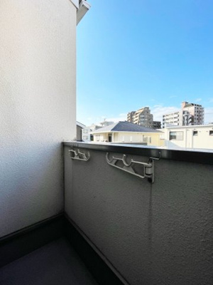 【バルコニー】 | ポルックス | 別号室の写真になります。現況優先。