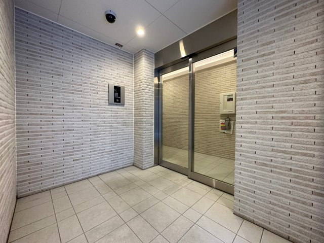 ウェルスクエアイズム千駄ヶ谷のエントランス|ウェルスクエアイズム千駄ヶ谷