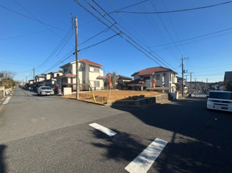 【前面道路含む現地写真】