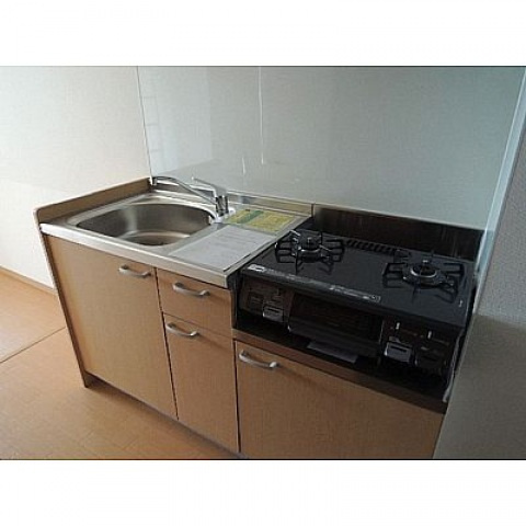 ニホコーポラスⅢのキッチン|使いやすいキッチンです