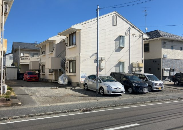 【外観】 | ＷＨＩＳＬＥⅡ | 最寄り駅が近いなどの交通アクセスが良い土地だと暮らしやすいですよね。通勤・通学の観点から土地を選ぶことも大切です！自身や家族のライフワークからあったの物件を探しましょう！当社営業がお力になります！