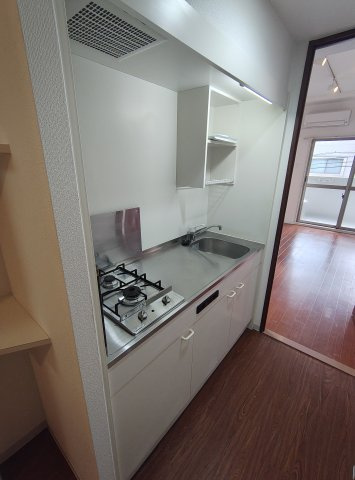 ベルフェリーク新神戸のキッチン