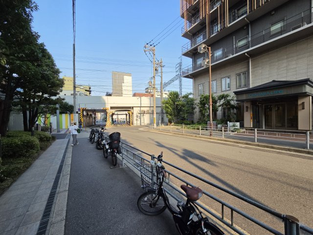 なんばグランドマスターズタワーの周辺
