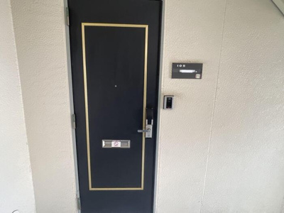 【玄関】 | ビーハイブ