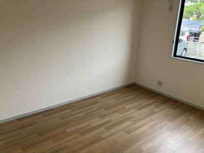 【洋室】 | ビーハイブ