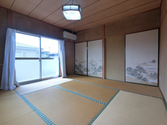 【寝室】