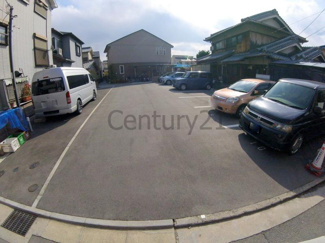 【駐車場】